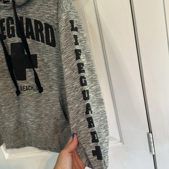 Lifeguard grey hoodie size small - Picture 4 of 4